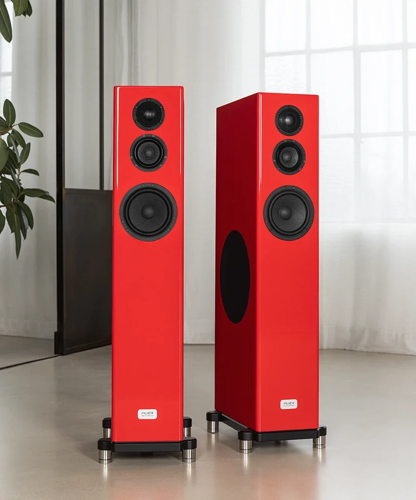 Auer Acoustics Versura V4
