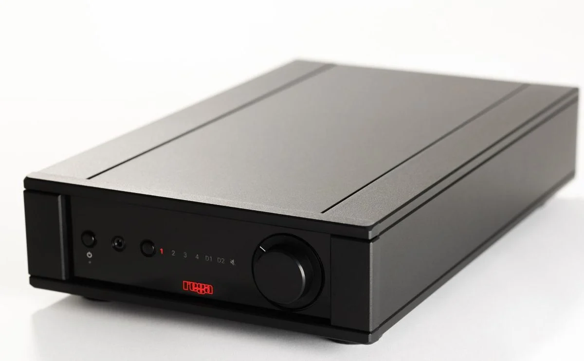 Rega Brio