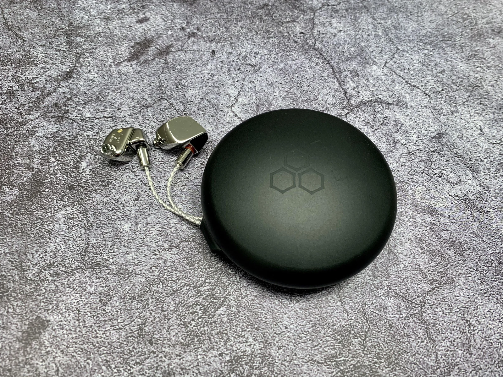 Final Audio A8000