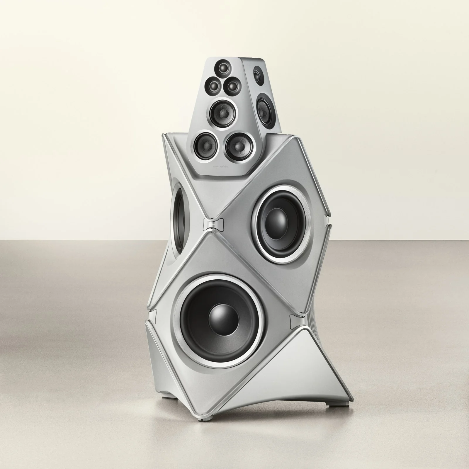 Bang & Olufsen Beolab 90