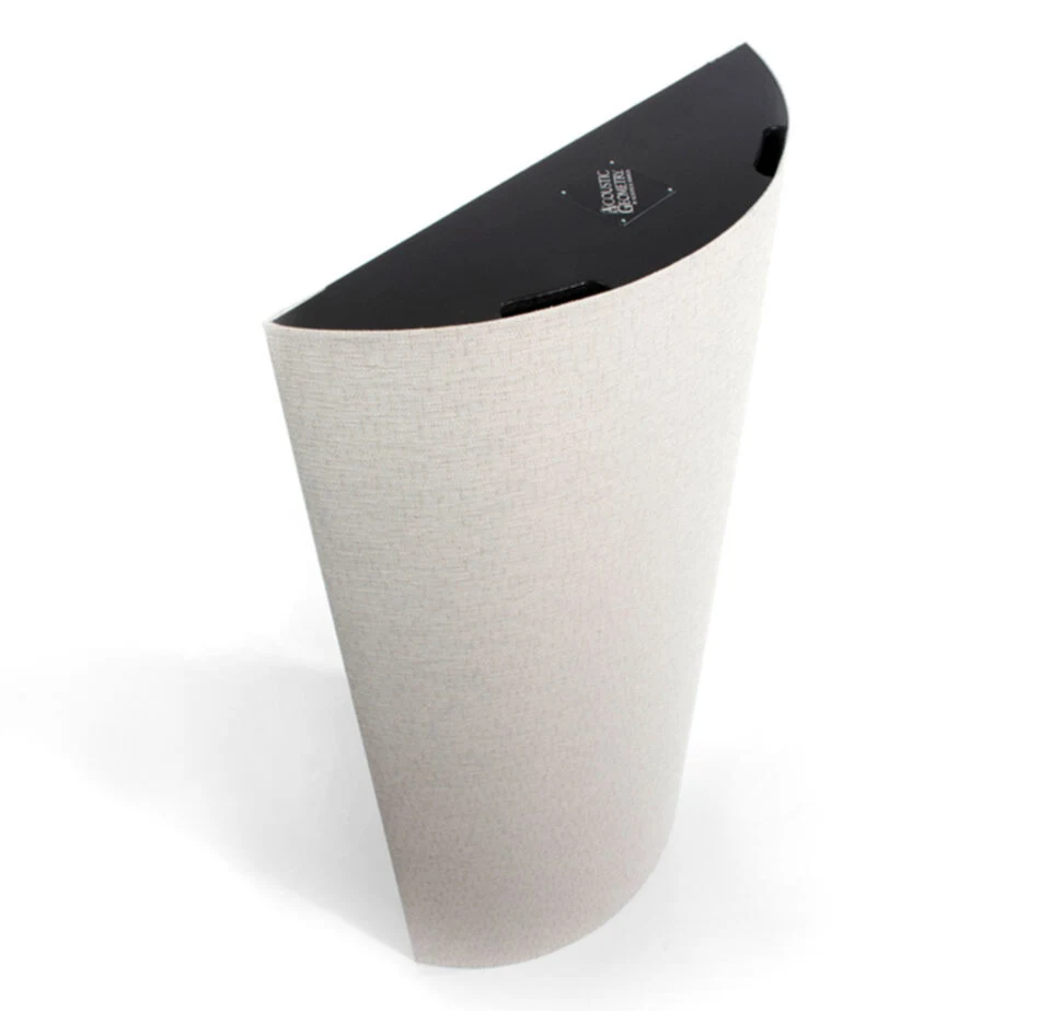 Acoustic Geometry Small Curve Diffusor