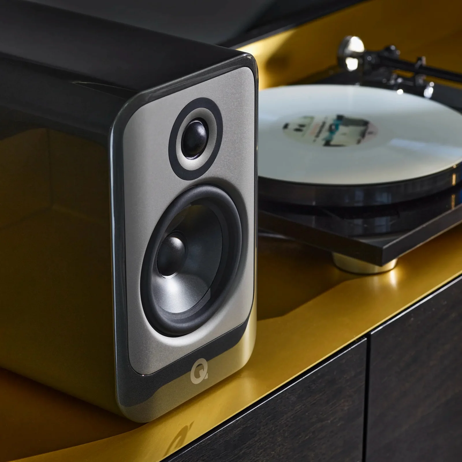 Q Acoustics Concept 500